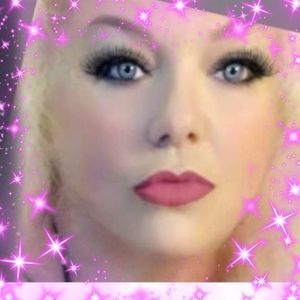 Meet your Posher, Cheri